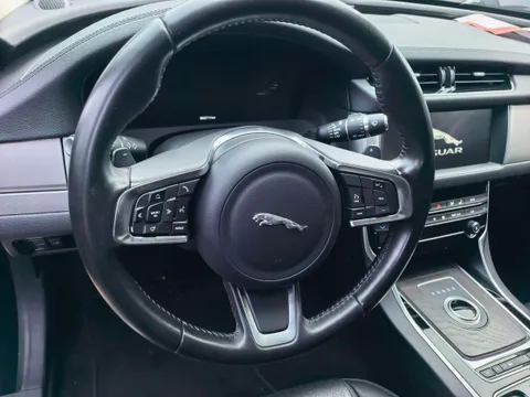 Jaguar XFL