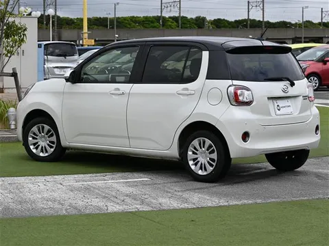Daihatsu Boon
