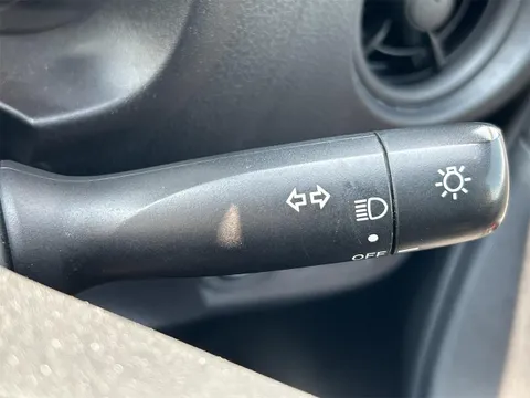 Toyota Yaris (Vitz)