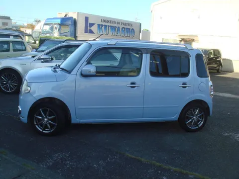 Daihatsu Mira Cocoa