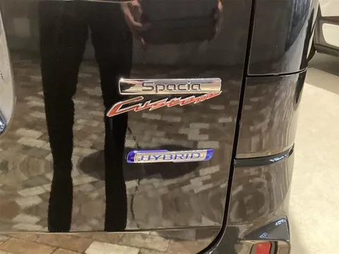 Suzuki Spacia Custom