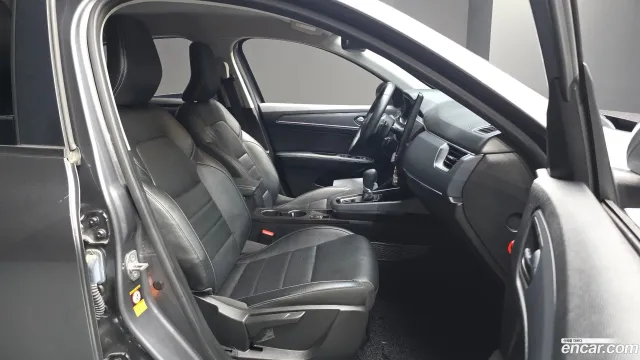 Renault XM3