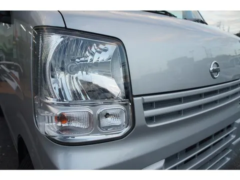Nissan Clipper