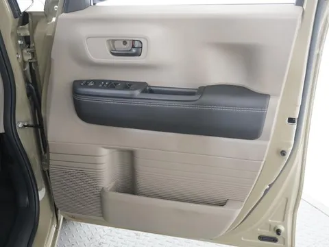 Honda N-BOX Joy