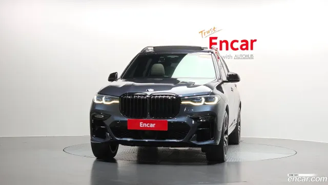 BMW X7