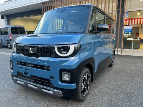 Mitsubishi Delica Mini
