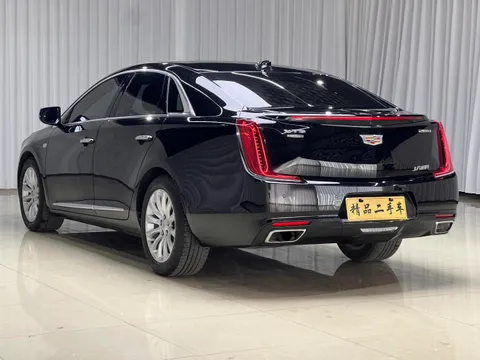 Cadillac XTS