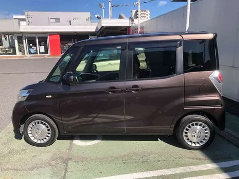 Nissan Dayz Roox
