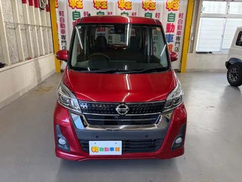 Nissan Dayz Roox