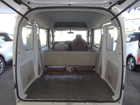 Mitsubishi Minicab Van