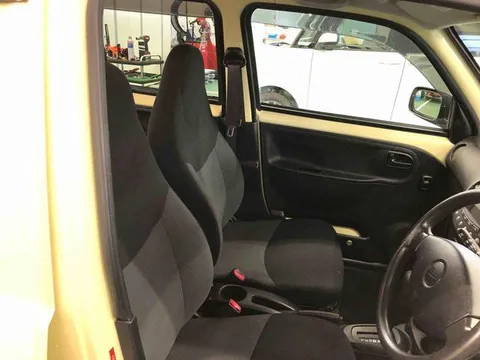 Daihatsu Esse