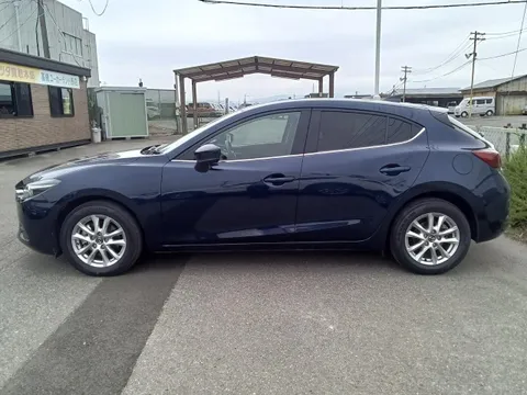 Mazda Axela Sport