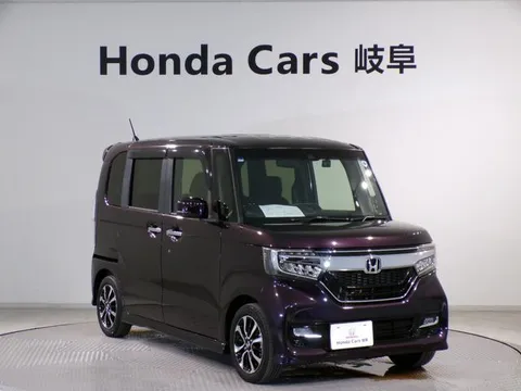 Honda N-BOX Custom