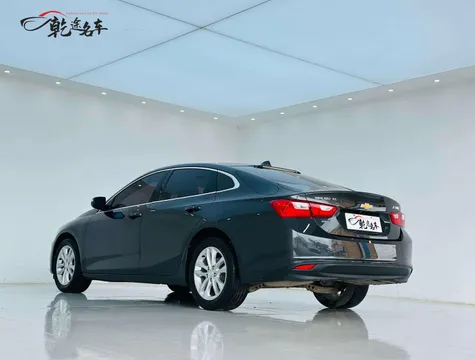 Chevrolet Malibu XL