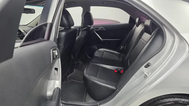 Kia Cerato (Forte)