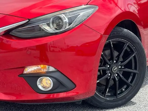 Mazda Axela Sport