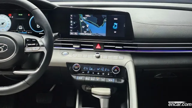 Hyundai Elantra (Avante)