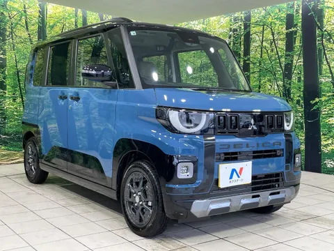 Mitsubishi Delica Mini