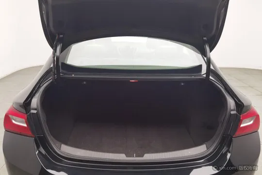 Chevrolet Malibu XL
