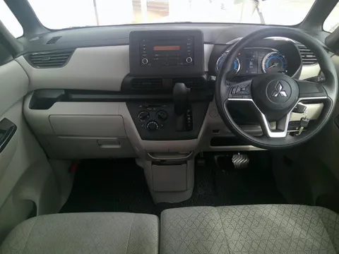 Mitsubishi eK Space