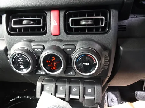 Suzuki Jimny Nomade