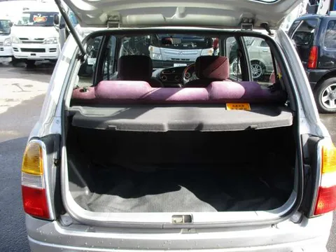 Daihatsu Mira Gino