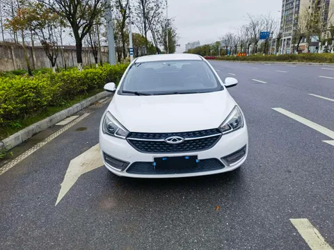 Chery Arrizo 5