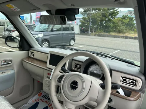 Suzuki Alto Lapin
