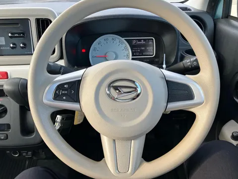 Daihatsu Mira Tocot