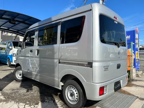 Nissan Clipper