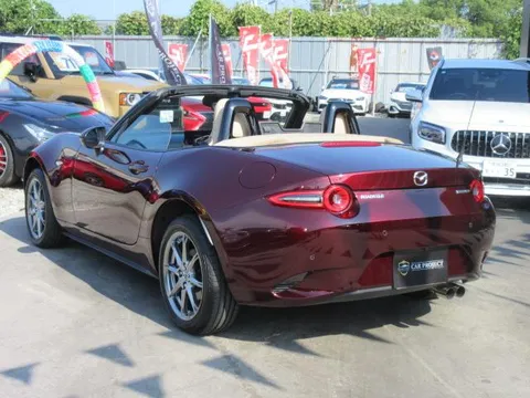 Mazda MX-5 (Roadster)