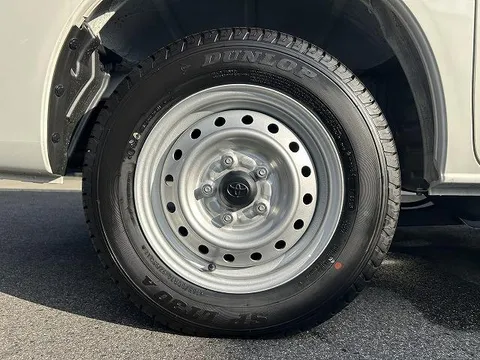 Toyota TownAce Van