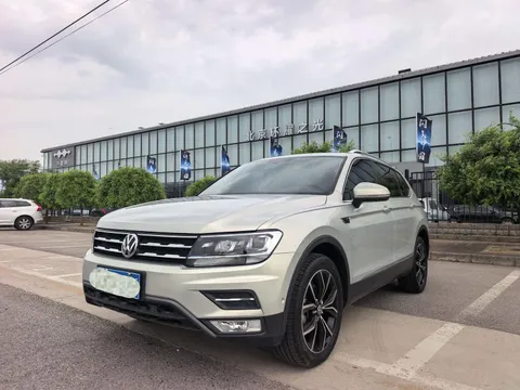 Volkswagen Tiguan L