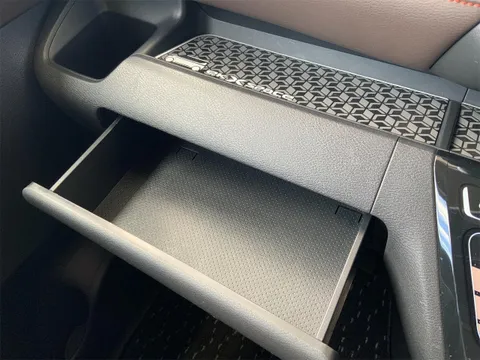 Mitsubishi eK X Space