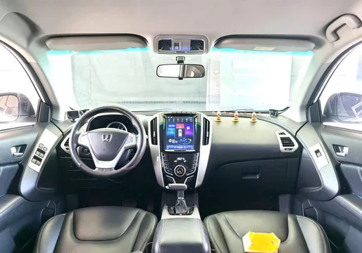 Luxgen SUV