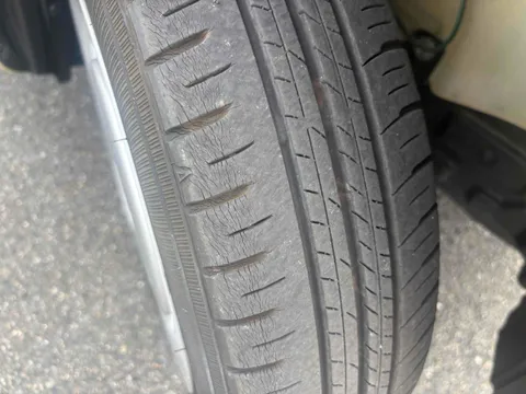 Daihatsu Mira Tocot