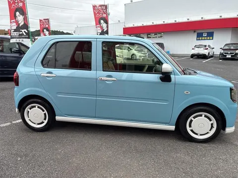 Daihatsu Mira Tocot