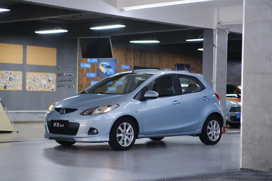 Mazda Mazda 2