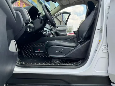 BYD Tang