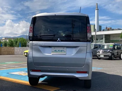 Mitsubishi eK Space