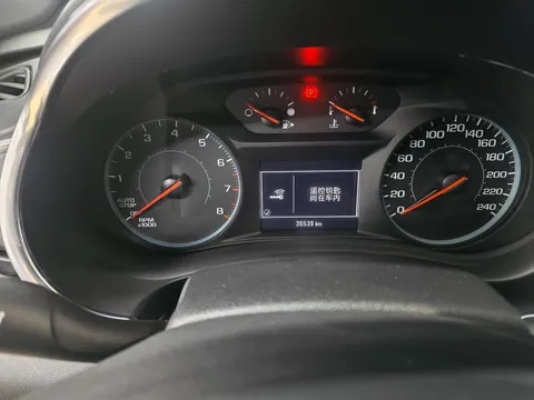 Chevrolet Malibu XL