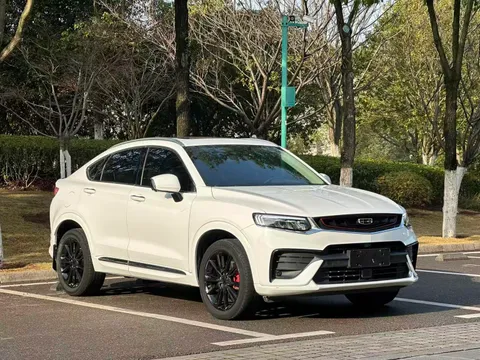 Geely Tugella (Xingyue)