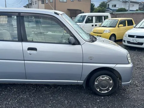 Subaru Pleo