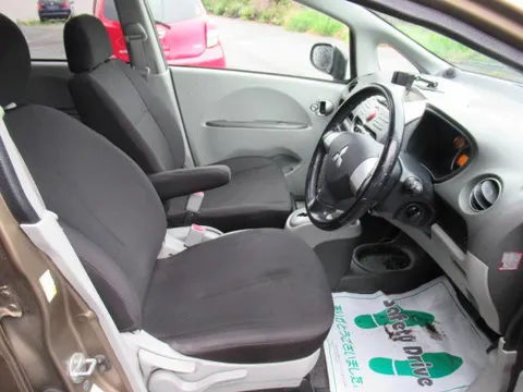 Mitsubishi I