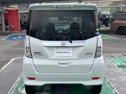 Nissan Dayz Roox