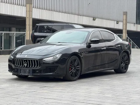 Maserati Ghibli