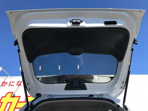 Nissan Note Aura
