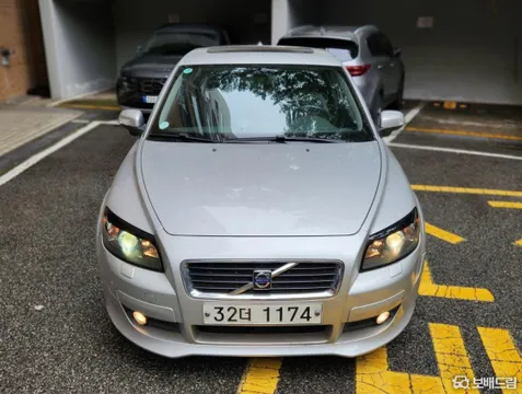 Volvo C30