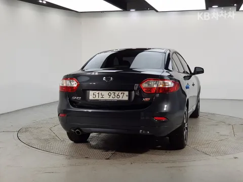 Renault SM3