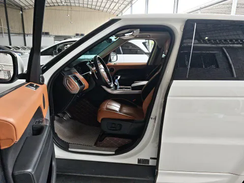 Land Rover